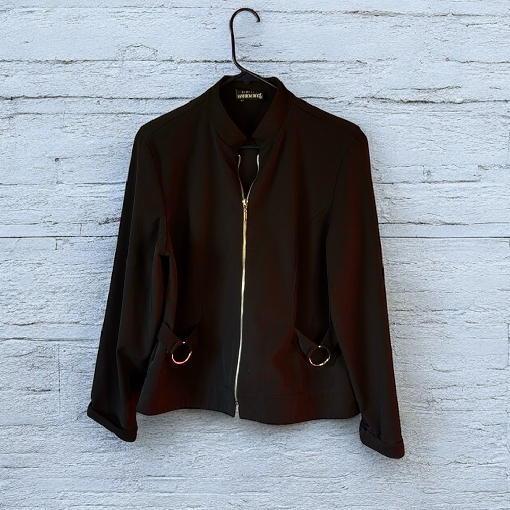 Fashion Bug black spring or fall jacket size large jr RR1n